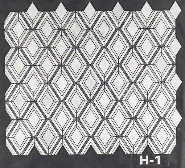 Petite Jewel blanco perla con mosaico gris místico y Bardiglio Nuvolato pulido