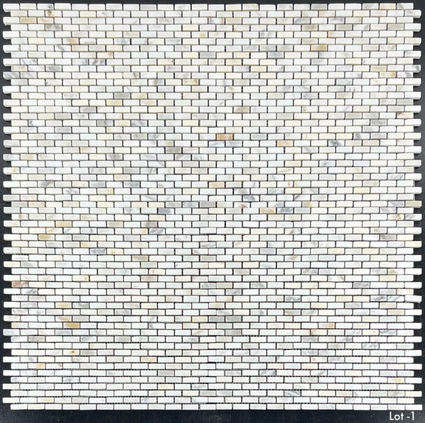 Mosaico de microladrillo Calacatta Gold pulido