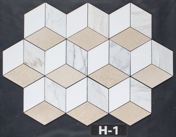 Mosaico Calacatta Gold, Crema Marfil y Thassos Trillium blanco pulido