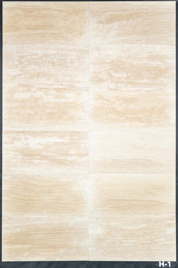Travertino marfil claro con corte de vena, 12" x 24", pulido y relleno
