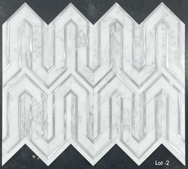 Serpentina blanca perla con aluminio plateado pulido
