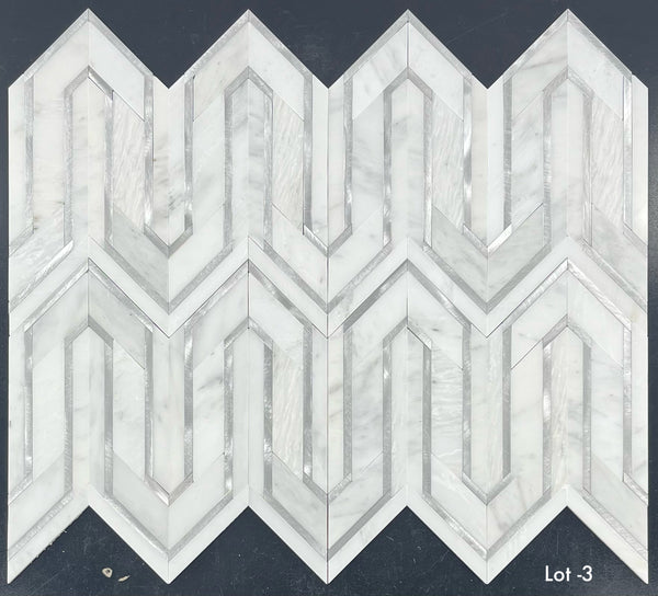 Serpentina blanca perla con aluminio plateado pulido