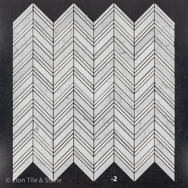 **STOCK LIMITADO** Bianco Carrara Chevron Mosaico Pulido