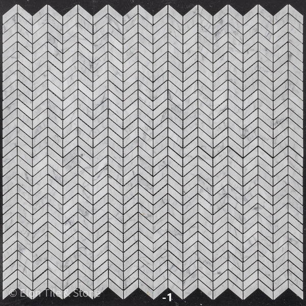 **STOCK LIMITADO** Bianco Carrara Petite Chevron Mosaico Pulido