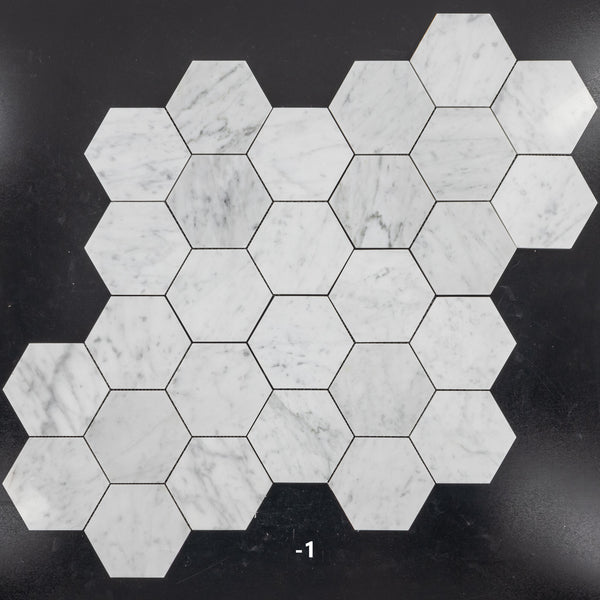 Mosaico hexagonal Bianco Carrara de 5" pulido