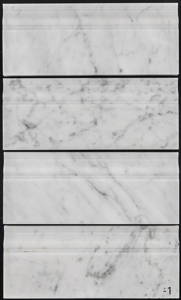 Moldura de base Bianco Carrara perfeccionada