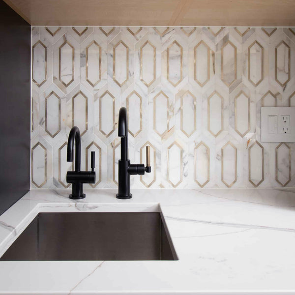 Calacatta with Gold Aluminum Picket Mosaic Polished - Elon Tile