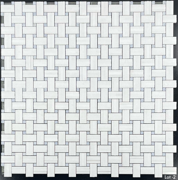 Tri-Weave Thassos blanco con mosaico de punto azul Celeste de 3/8" pulido