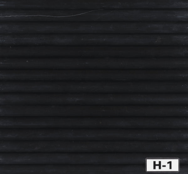 Moldura de lápiz negro perfeccionada.