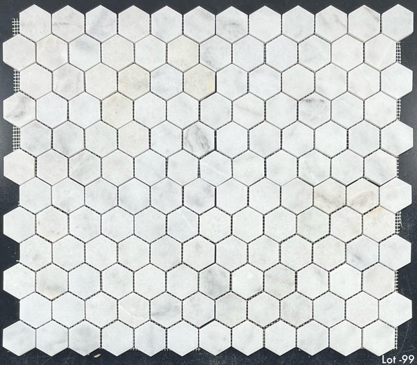 Mosaico hexagonal blanco glacial de 2" pulido
