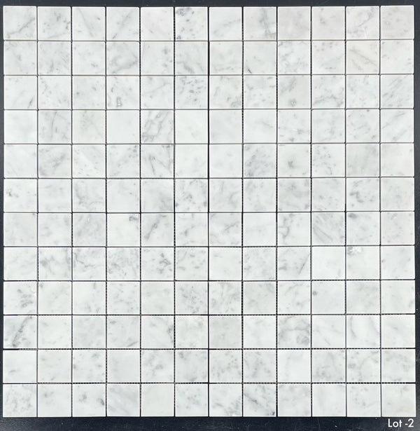 Bianco Carrara Mosaico cuadrado pulido de 2" x 2"