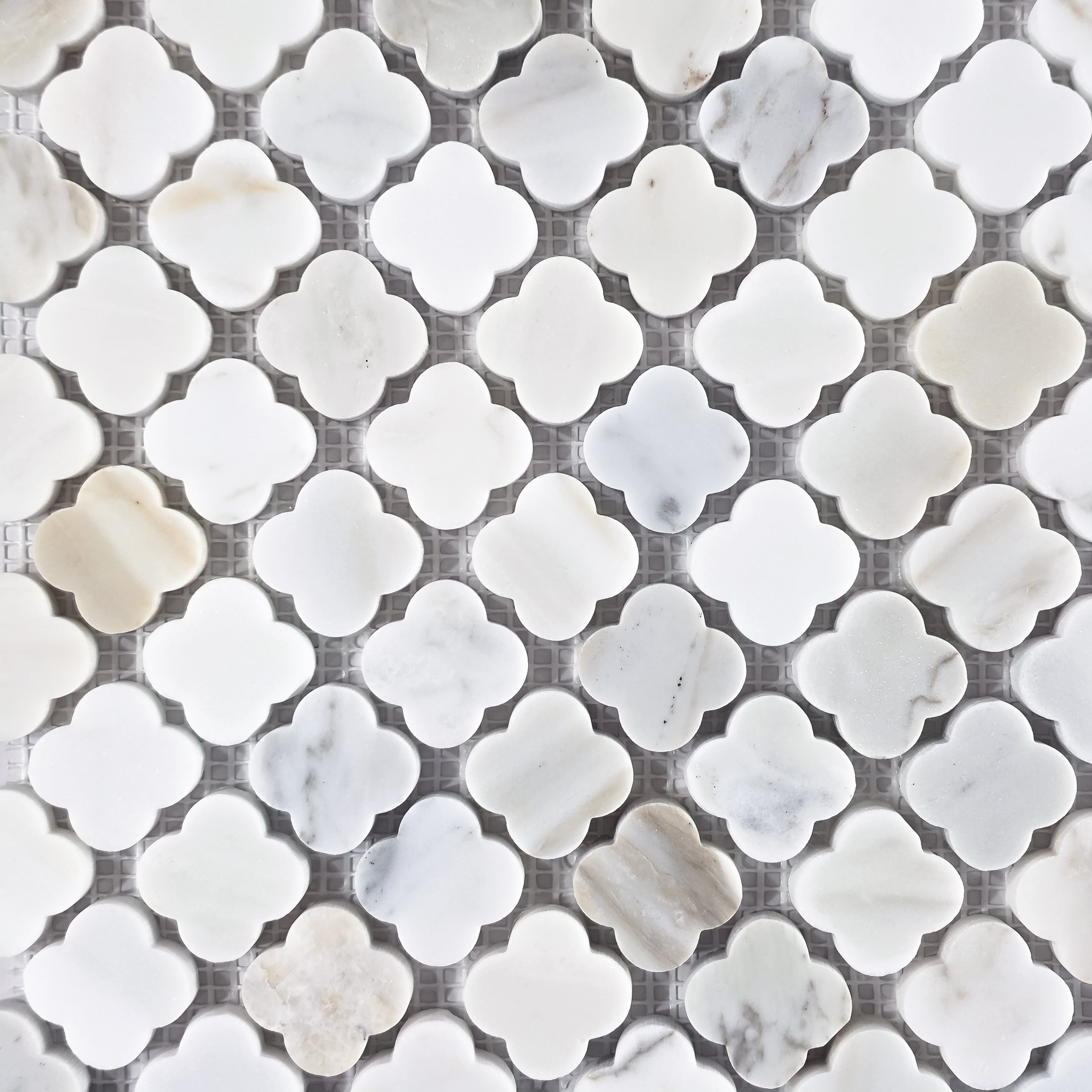 Calacatta Gold Clover Mosaic Honed – Elon Tile & Stone