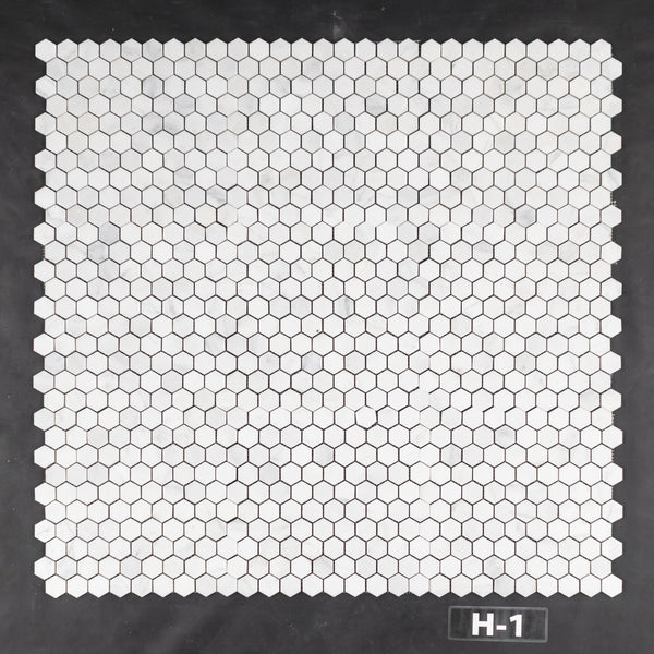 Mosaico hexagonal blanco perla de 1 1/4" pulido