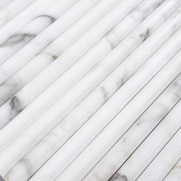 Calacatta Gold Micro Pencil Molding Polished