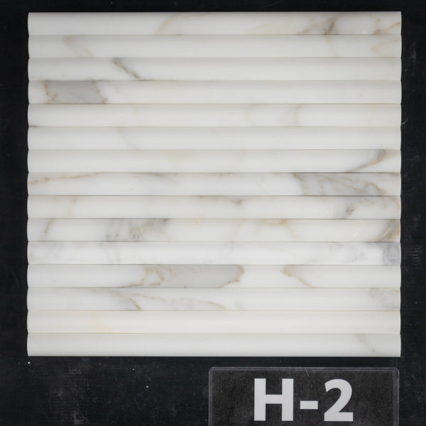 Moldura de lápiz Calacatta Gold perfeccionada