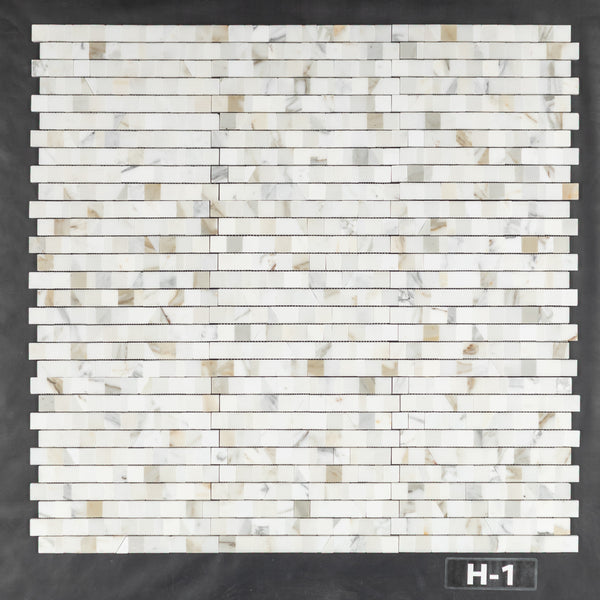 Calacatta Gold 1 1/4" Random Broken Joint Mosaic Honed