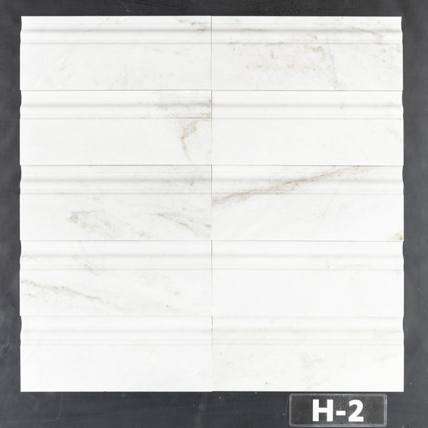 Bianco Oro Base Molding Honed