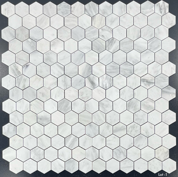 Mosaico hexagonal gris místico de 2" pulido