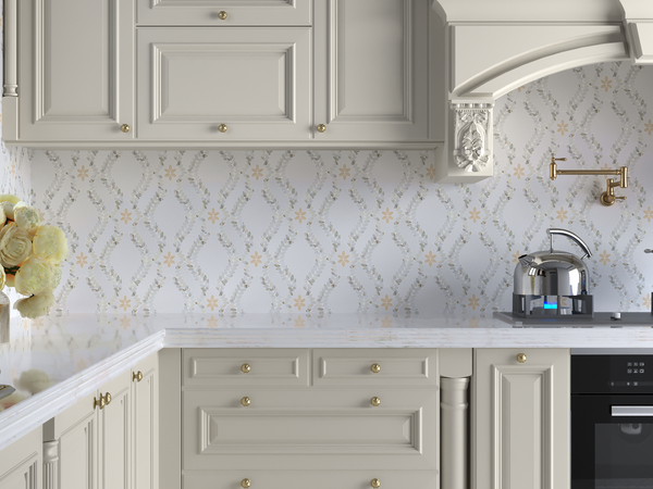 Calacatta Gold Tulip con Crema Marfil Waterjet Pulido