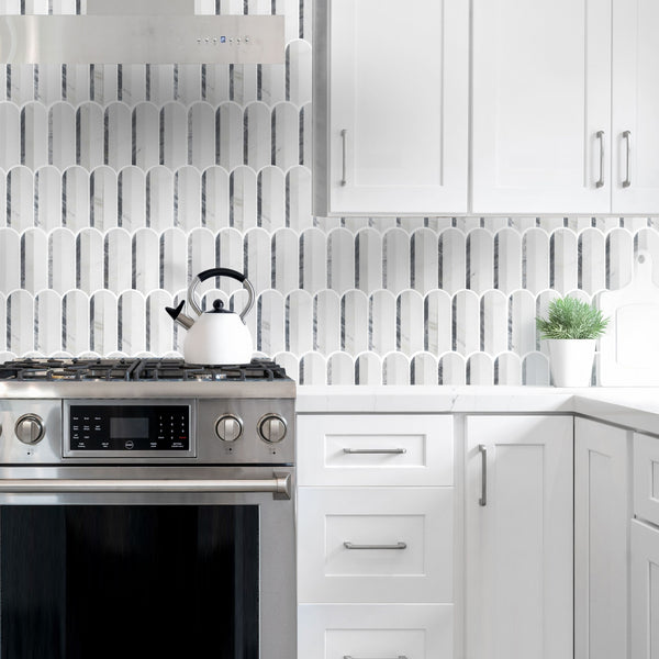 Bardiglio Nuvolato, Pearl White & White Thassos Tri-Blend Wave Mosaic Honed