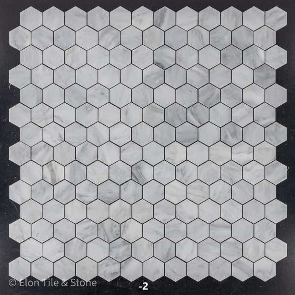 Mosaico hexagonal gris místico de 2" pulido